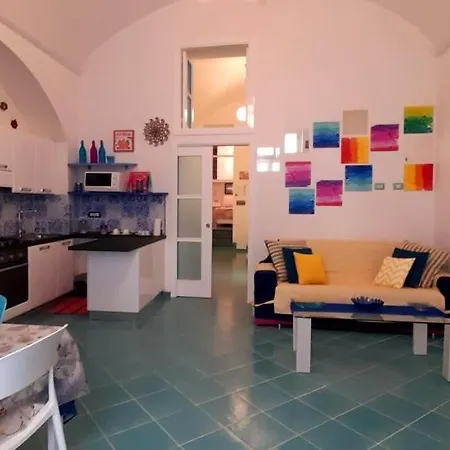 Maison De Charme Sissi * Maiori